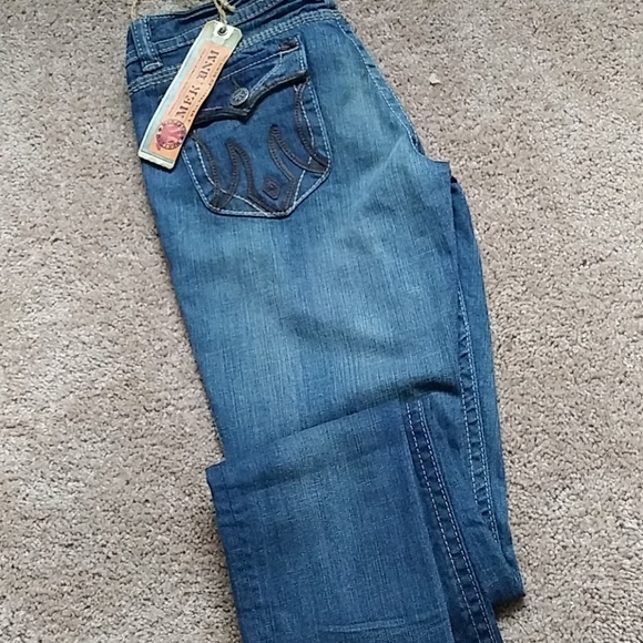 Mek Denim Brown Accents - Picture 1 of 5